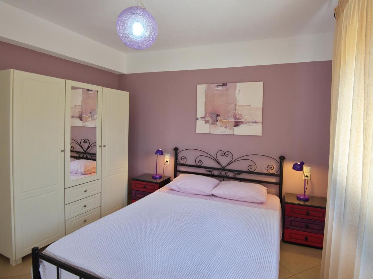 Myrtilo Cottage Votsi  ภายนอก รูปภาพ